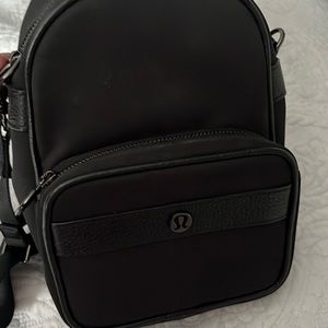 Lululemon backpack purse